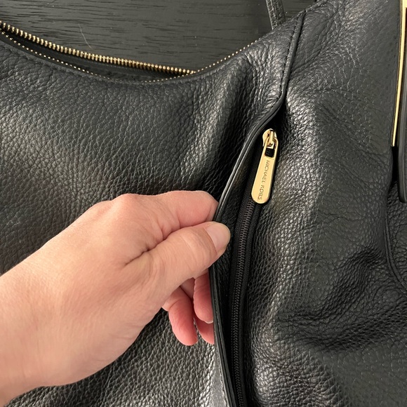 Michael Michael Kors Black Soft Pebbled Leather with Gold Hardware - Picture 9 of 12